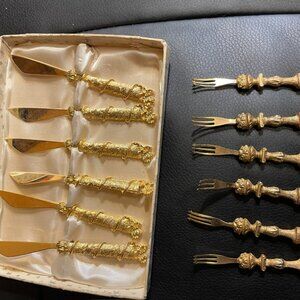 Appetizer knives and forks, Vintage